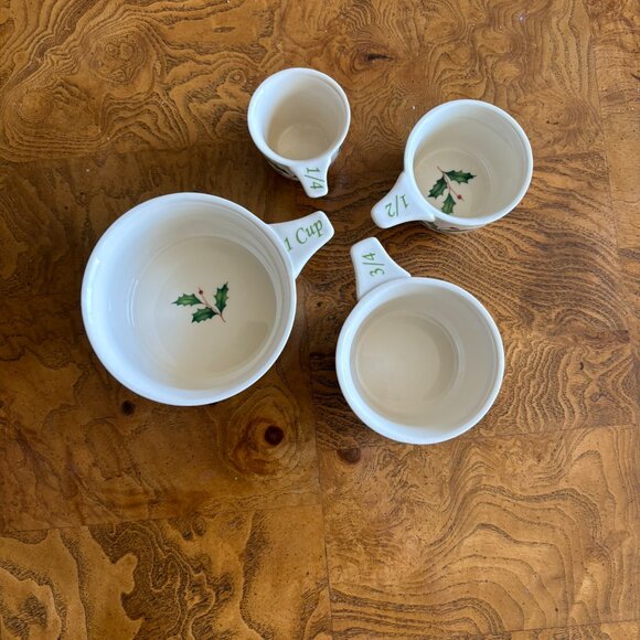 Lenox Holiday Measuring Cup Set - Picture 3 of 3